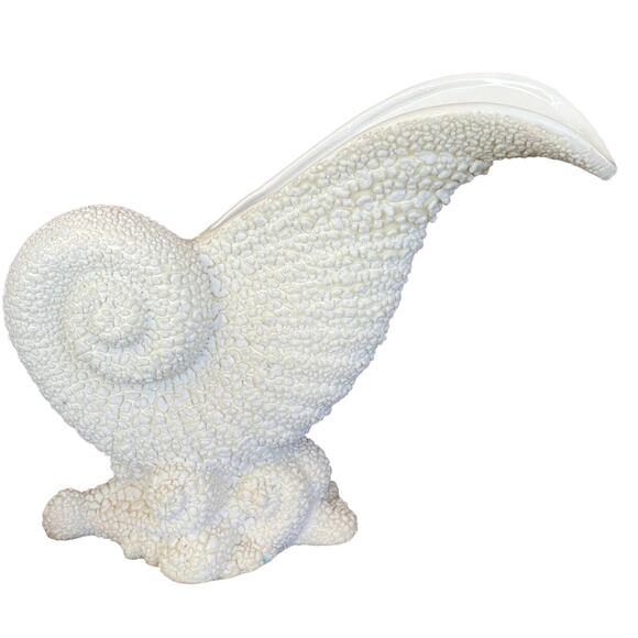 Royal Haeger Shell Vase Nautilus Textured Pebbled Cornucopia Nautical Sea READ - Picture 2 of 16